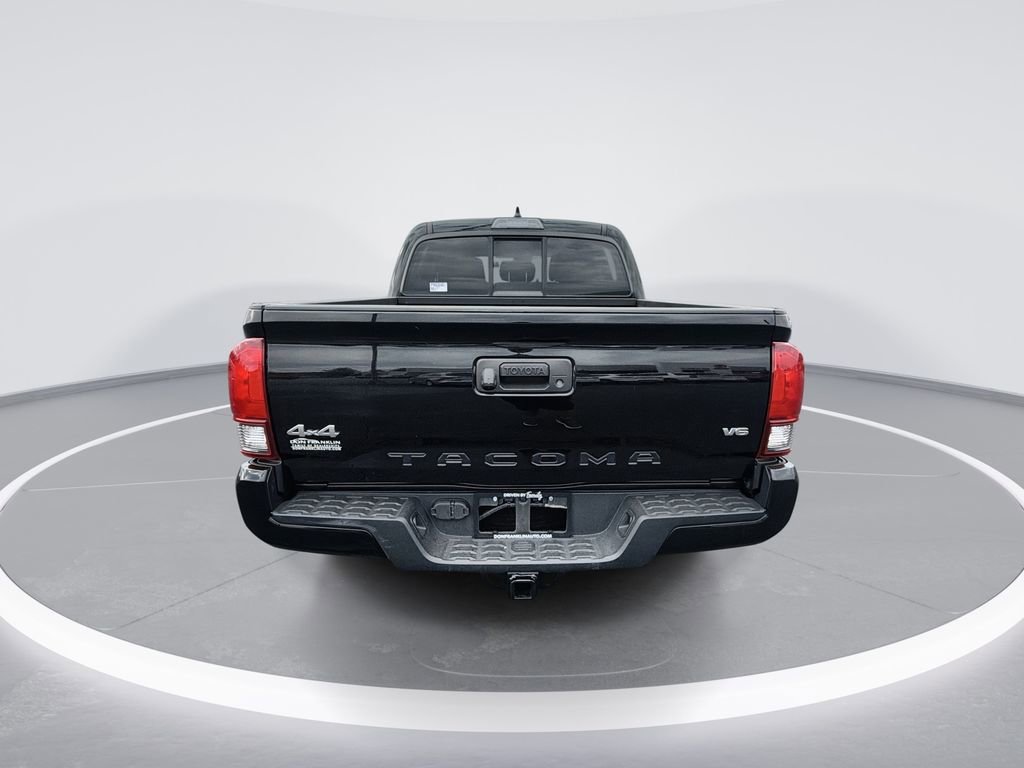 Used 2023 Toyota Tacoma SR AWD/4WD image 7