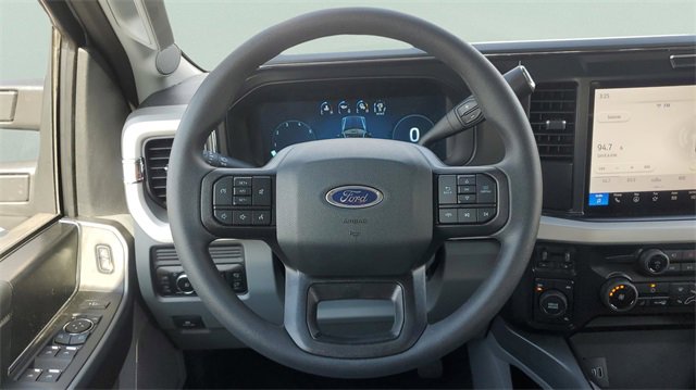 New 2026 Ford F250 4x4 Crew Cab Super Duty image 24