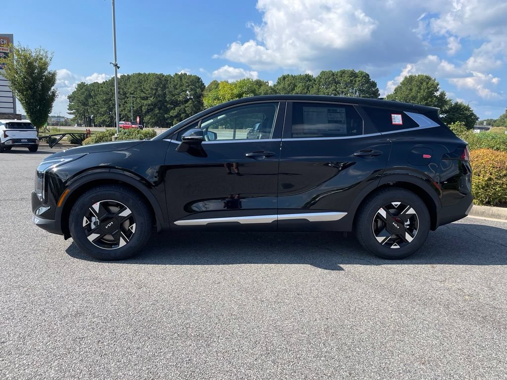 New 2026 Kia Sportage LX w/ LX Convenience Package FWD image 4