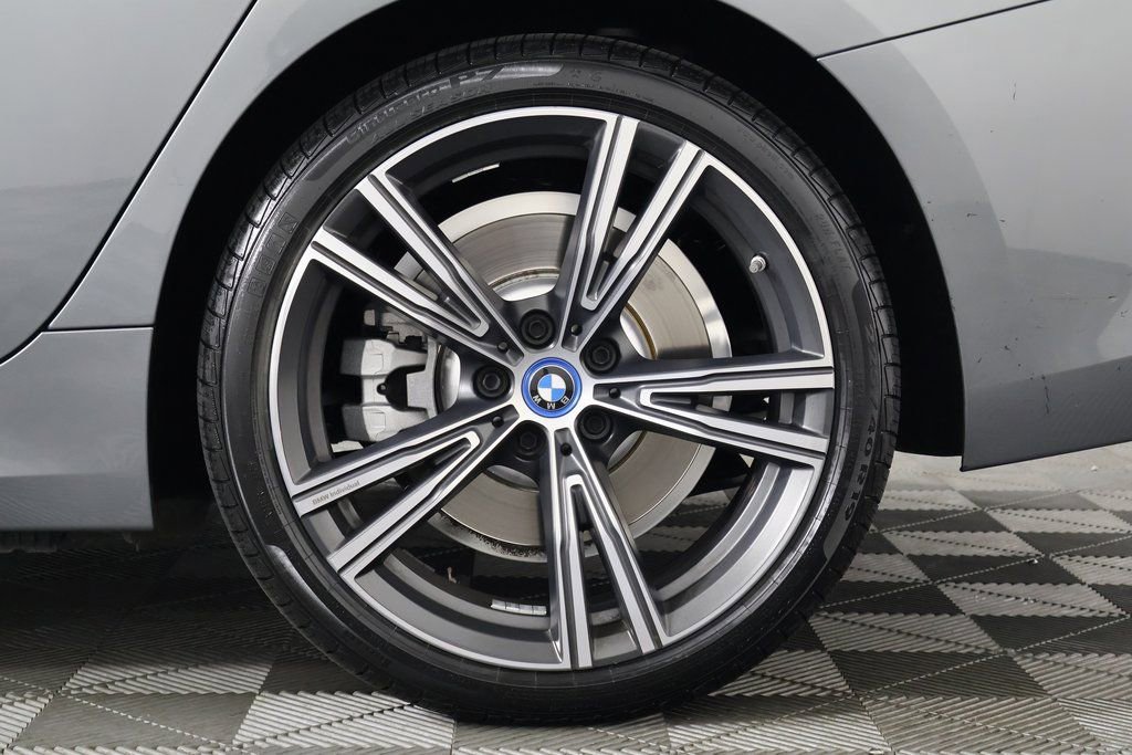 Used 2024 BMW 330e w/ Premium Package image 16