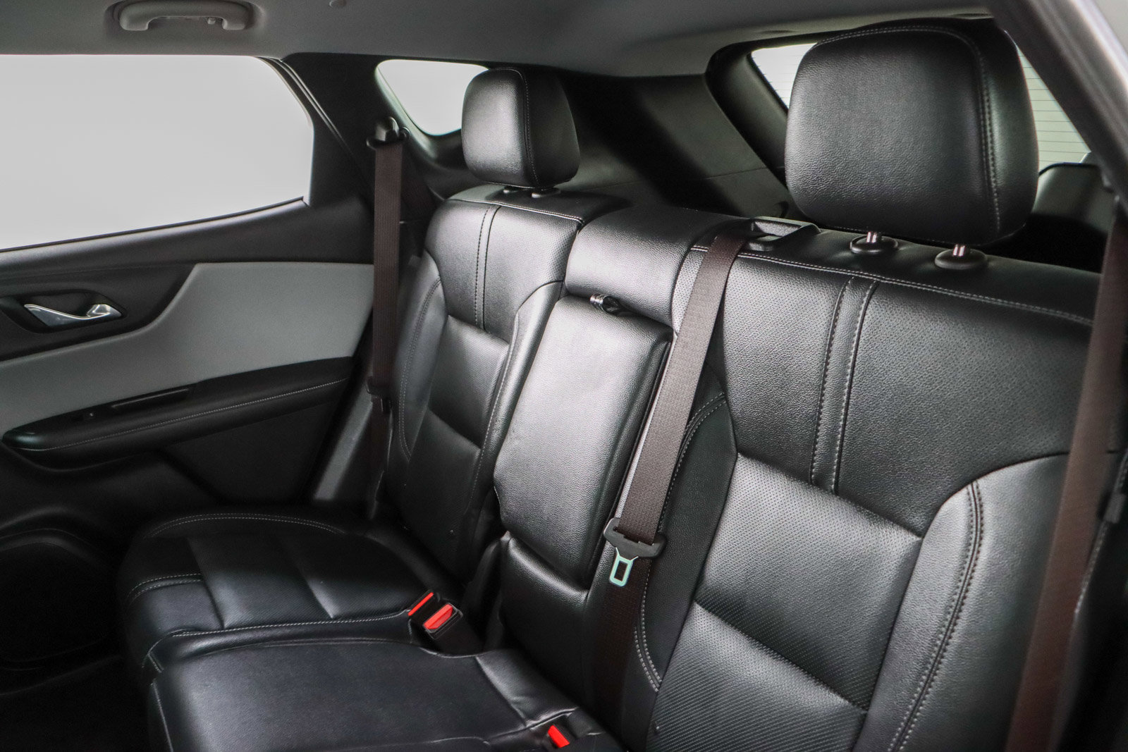 Used 2023 Chevrolet Blazer LT w/ Driver Confidence Package FWD image 24