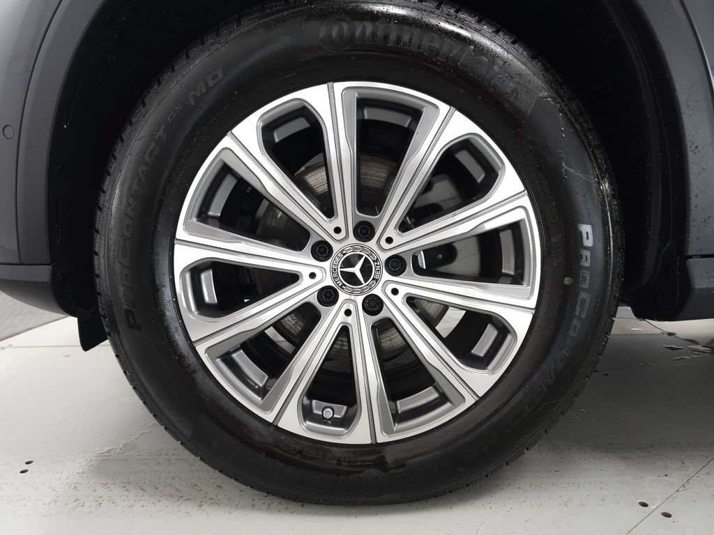Certified 2026 Mercedes-Benz GLC 300 4MATIC image 36