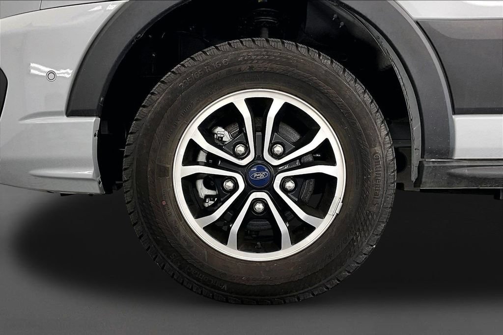 New 2023 Ford E-Transit Medium Roof RWD image 13