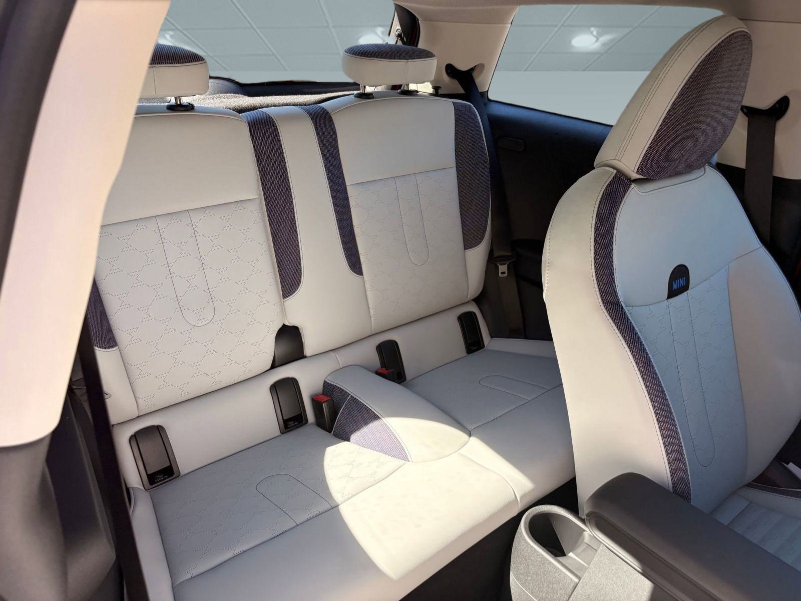 New 2026 MINI Cooper S image 23