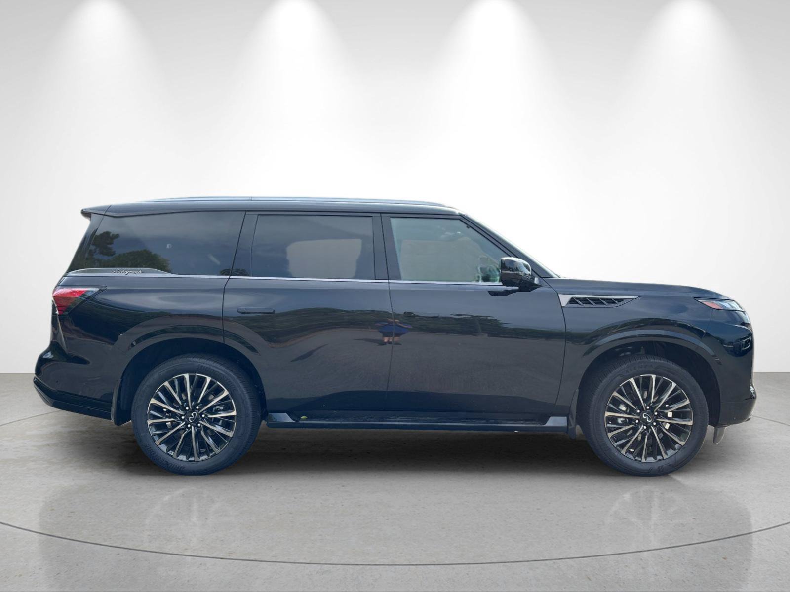 New 2027 INFINITI QX80 Autograph w/ Premium Cargo Package AWD/4WD image 6