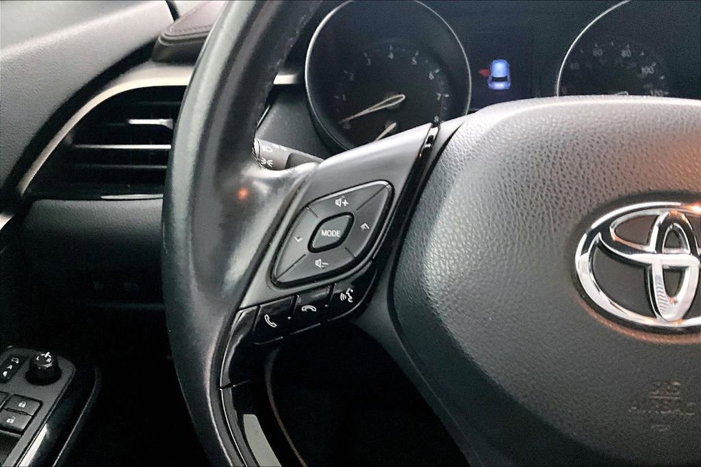 Used 2019 Toyota C-HR Limited image 23
