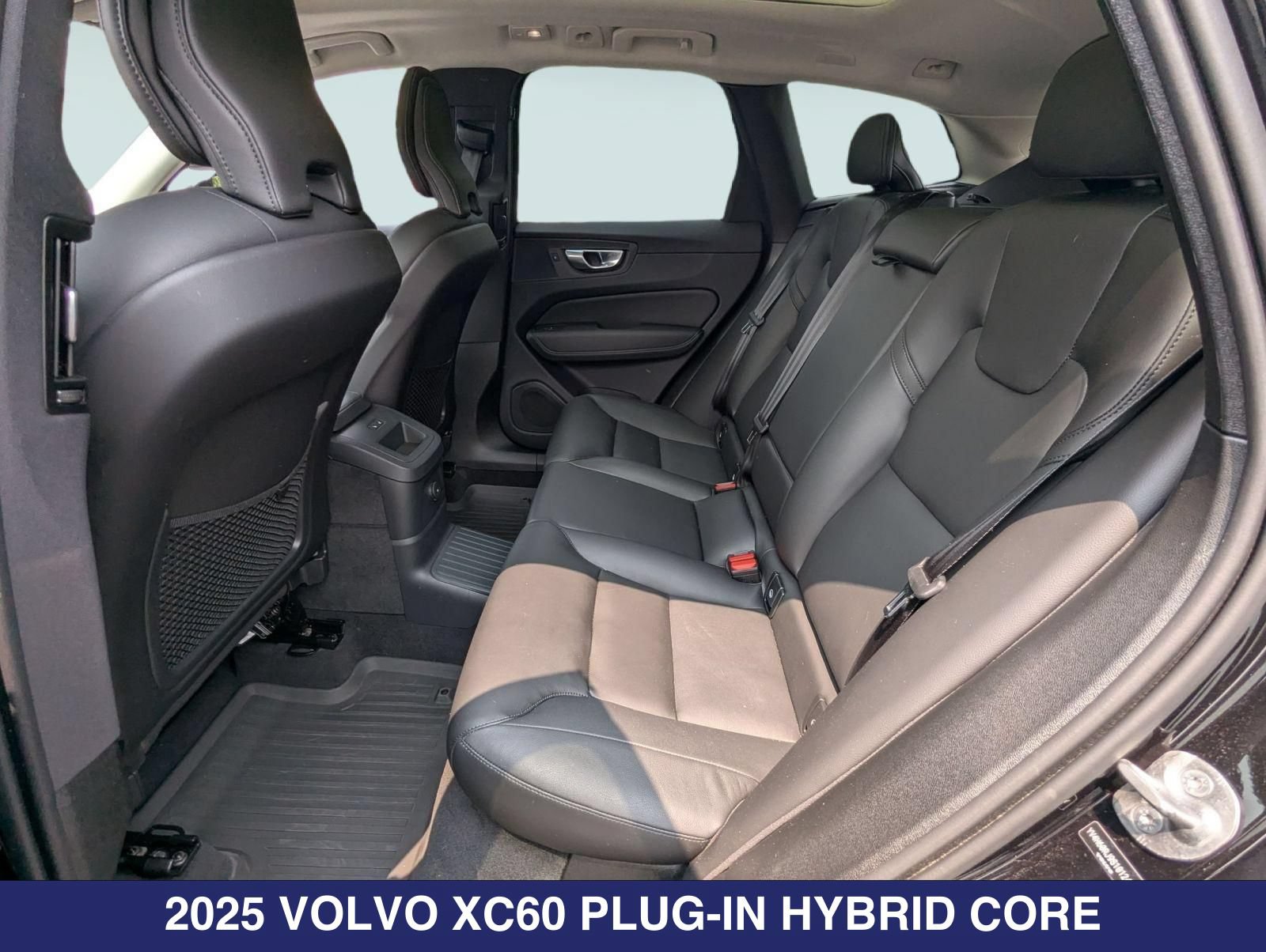 New 2025 Volvo XC60 T8 Core w/ Protection Package Premier AWD/4WD image 20