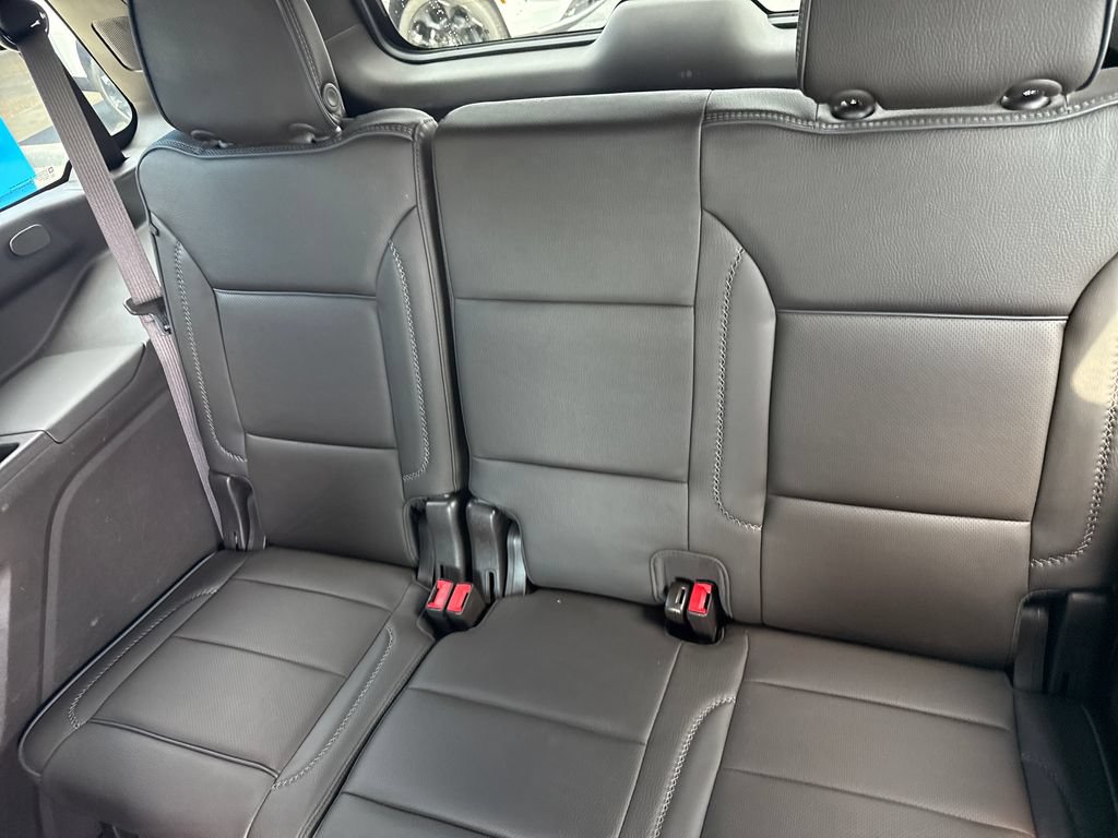 Used 2023 GMC Yukon Denali AWD/4WD image 42