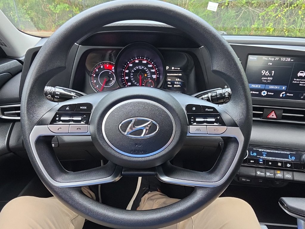 Used 2021 Hyundai Elantra SEL FWD image 21