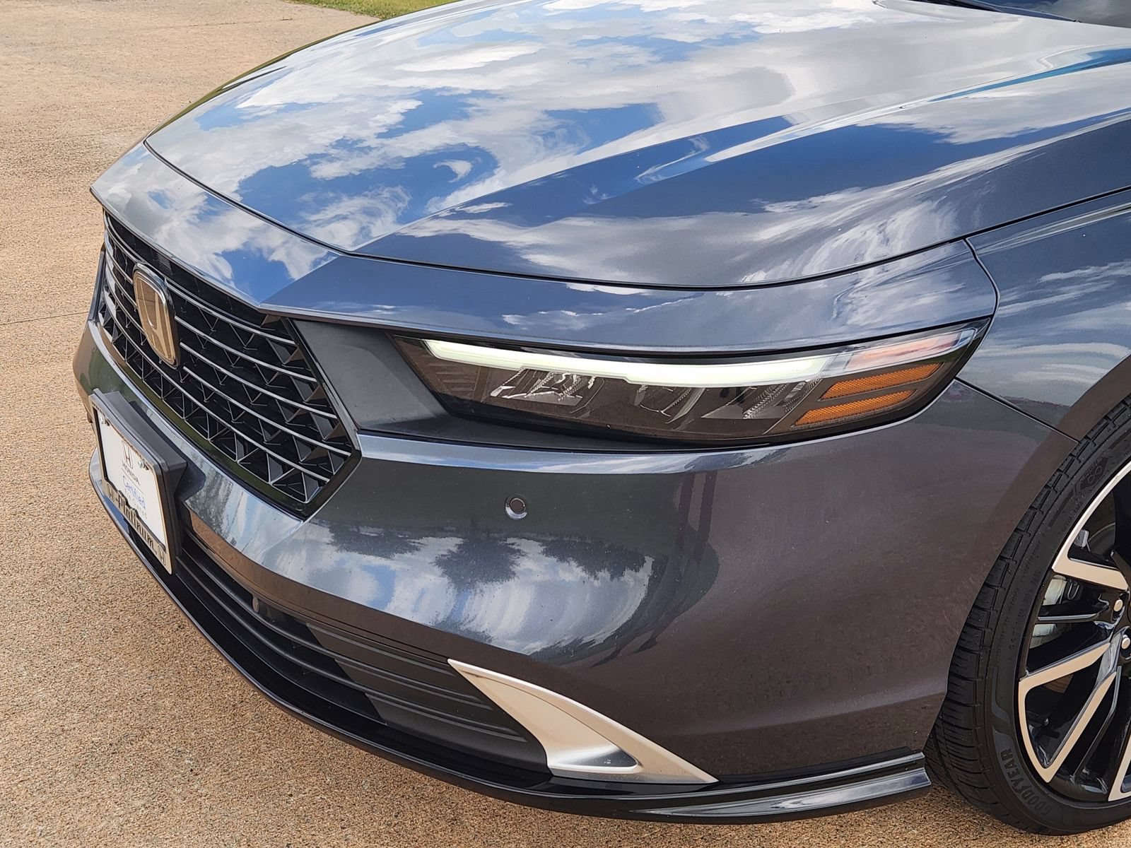 Used 2024 Honda Accord Touring image 10