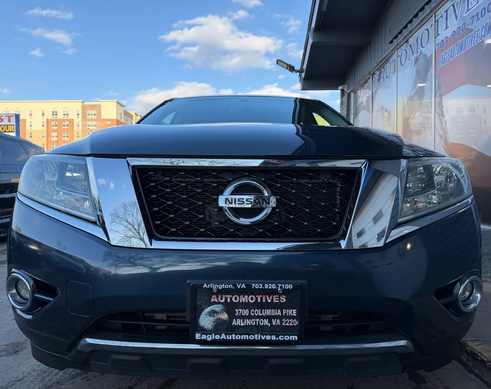 Used 2013 Nissan Pathfinder SL w/ SL Premium Pkg image 8