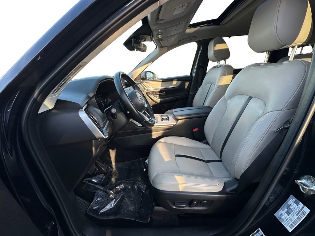 Used 2024 MAZDA CX-90 Plug-In Hybrid w/ Preferred image 9