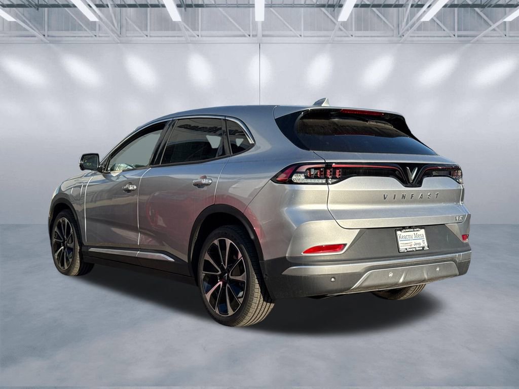 New 2025 VinFast VF 8 Plus AWD/4WD image 4