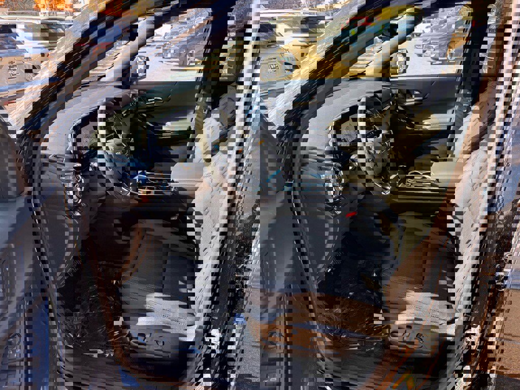 New 2026 Chevrolet Equinox LT w/ Convenience Package II image 9