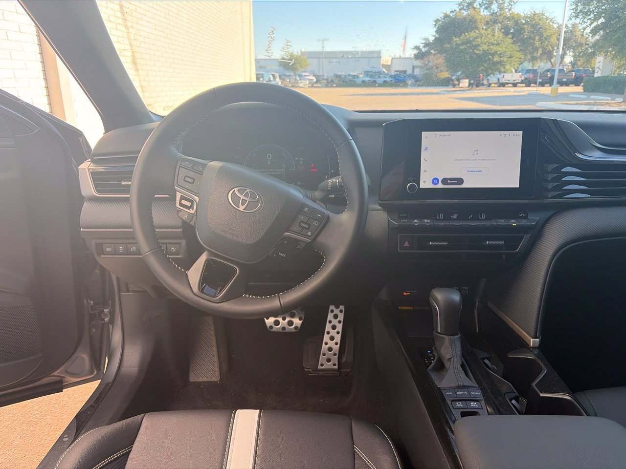 Used 2026 Toyota Camry SE w/ Convenience Package FWD image 12