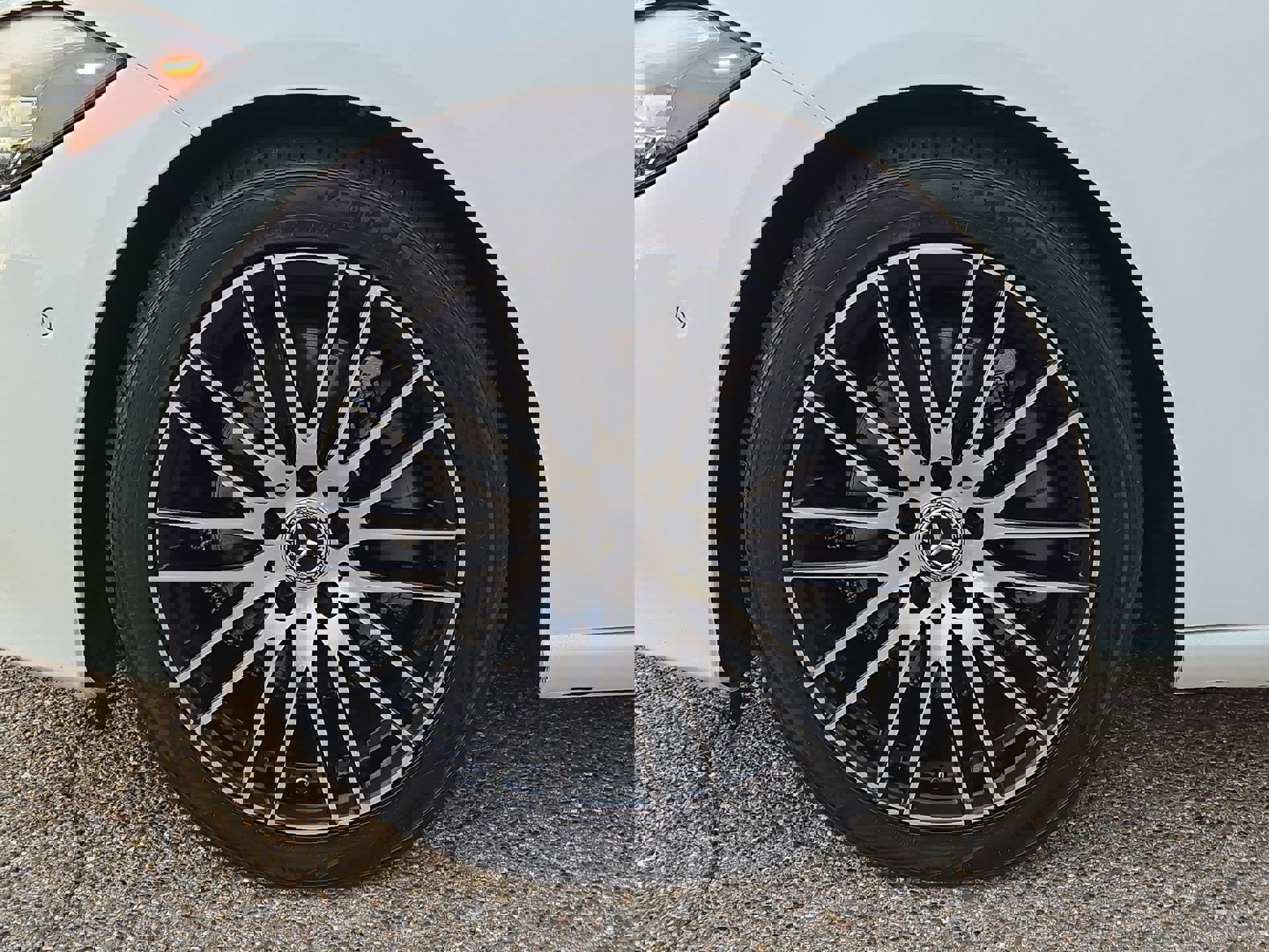 Used 2024 Mercedes-Benz C 300 4MATIC Sedan image 11