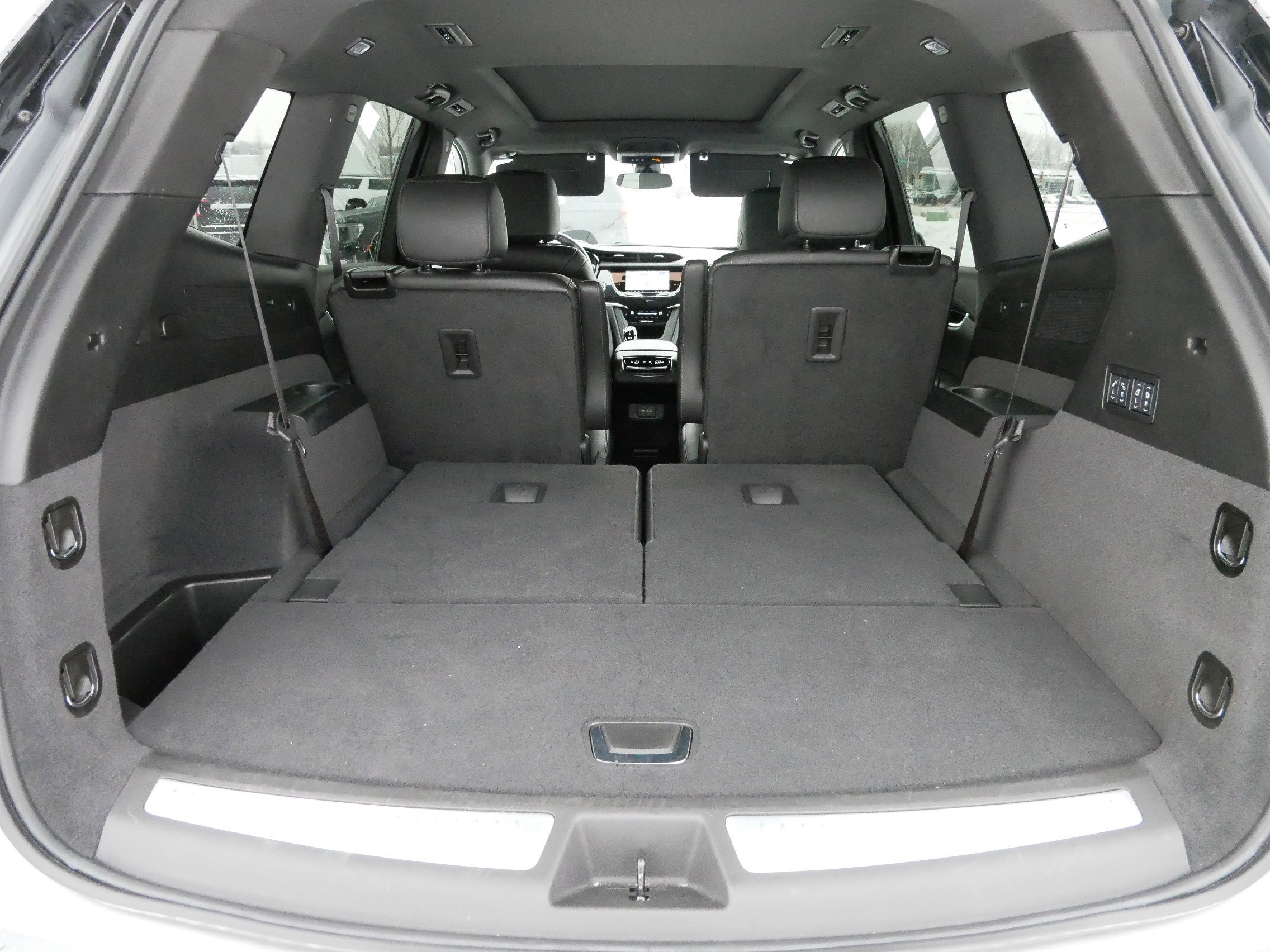 Certified 2025 Cadillac XT6 Premium Luxury image 21