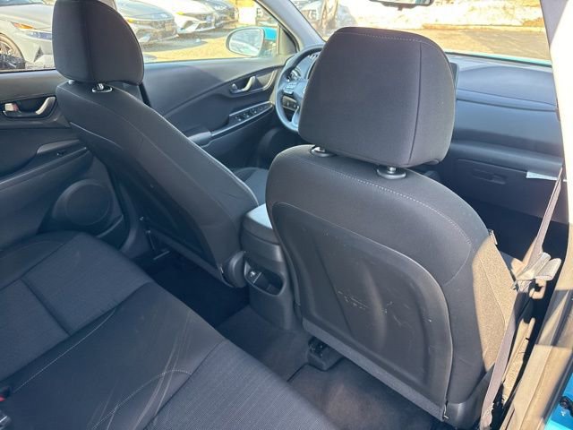 Used 2023 Hyundai Kona SEL image 21
