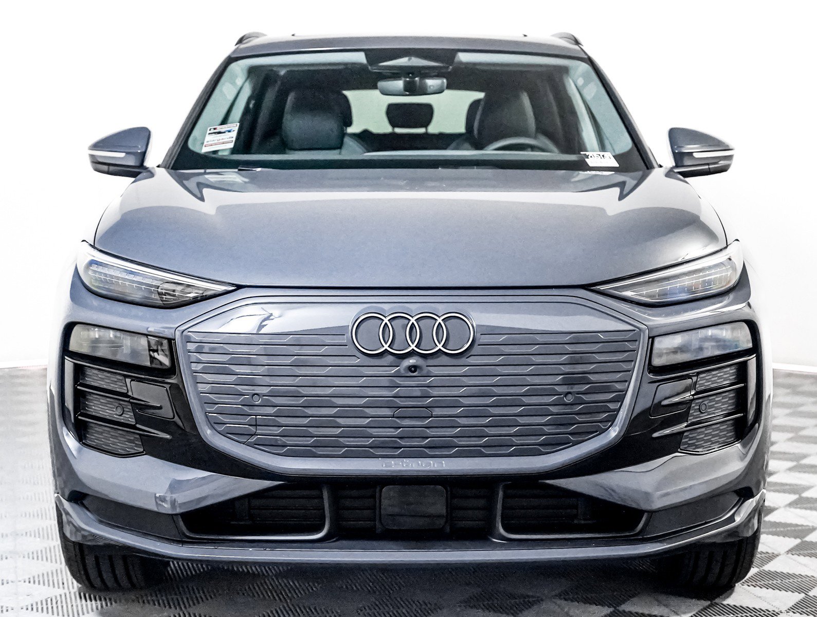 New 2025 Audi Q6 e-tron Premium Plus AWD/4WD image 9
