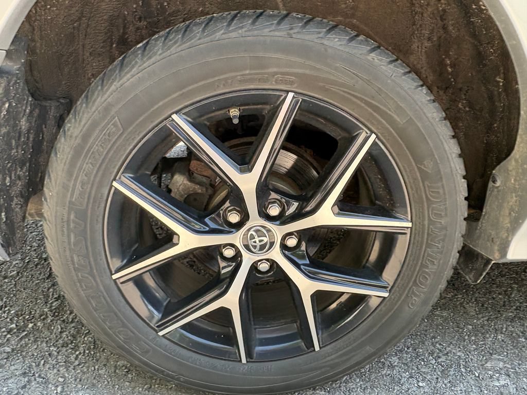 Used 2016 Toyota RAV4 SE AWD/4WD image 9