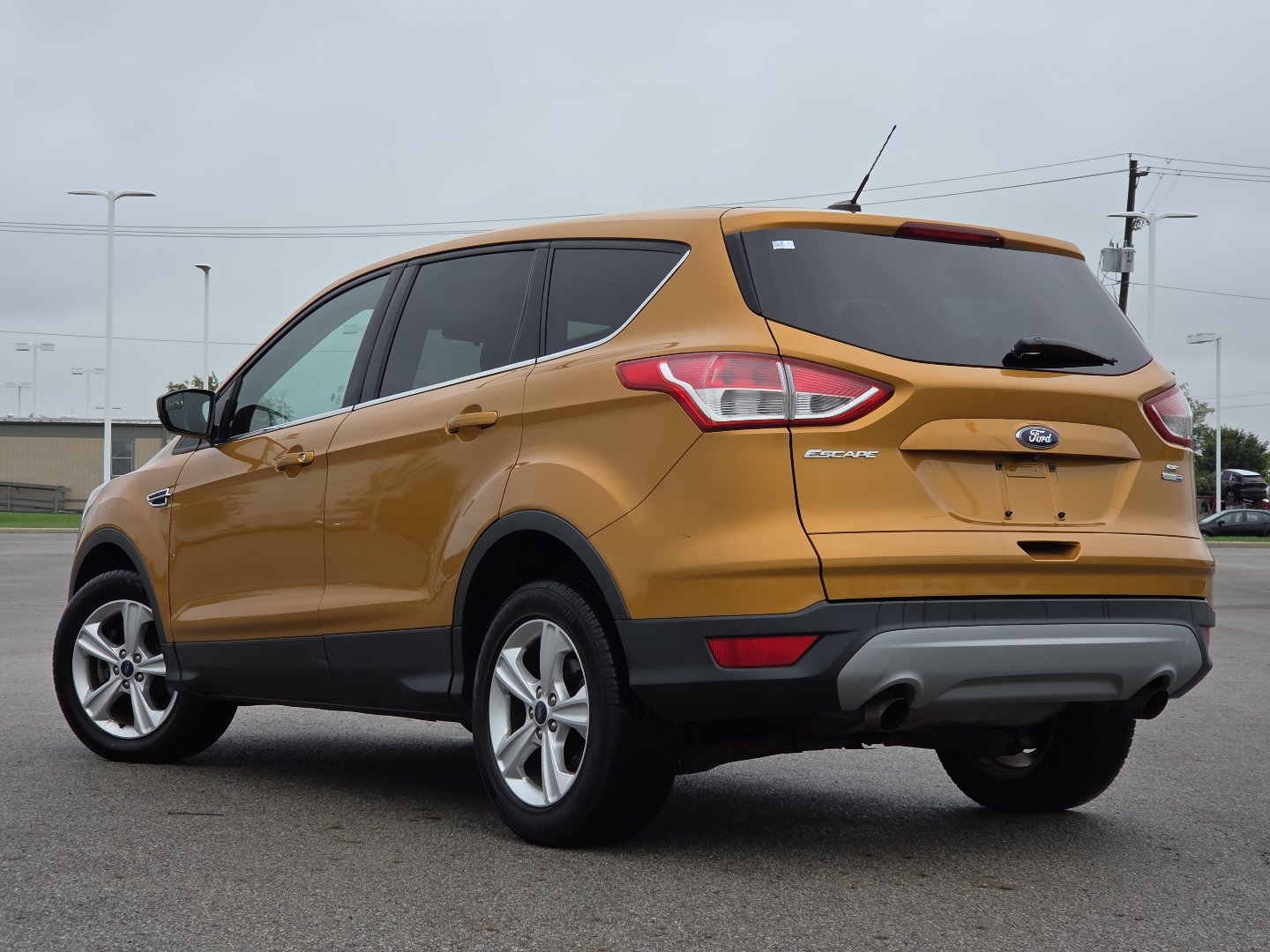 Used 2016 Ford Escape SE AWD/4WD image 14