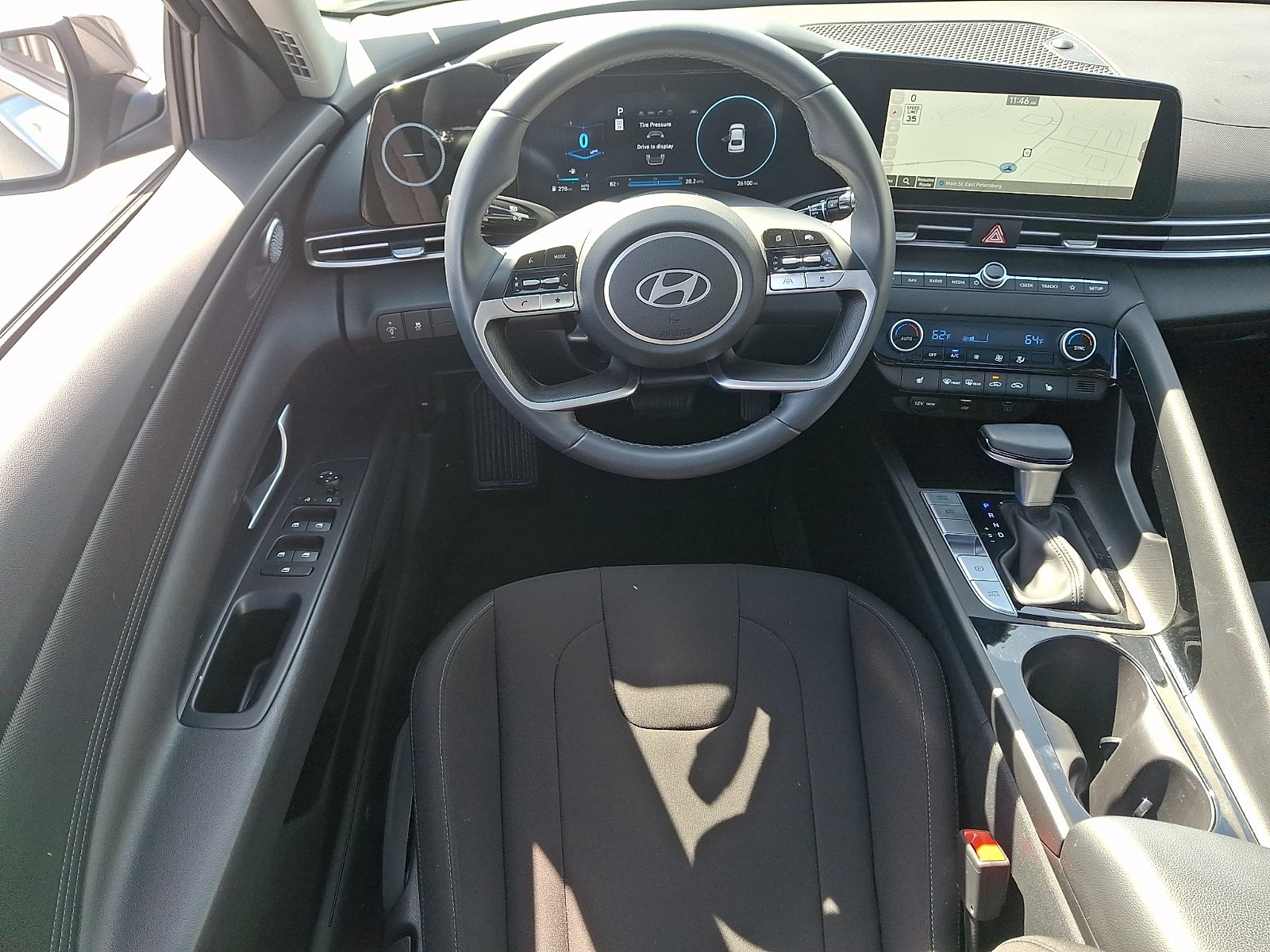 Certified 2024 Hyundai Elantra SEL w/ Convenience Package FWD image 12