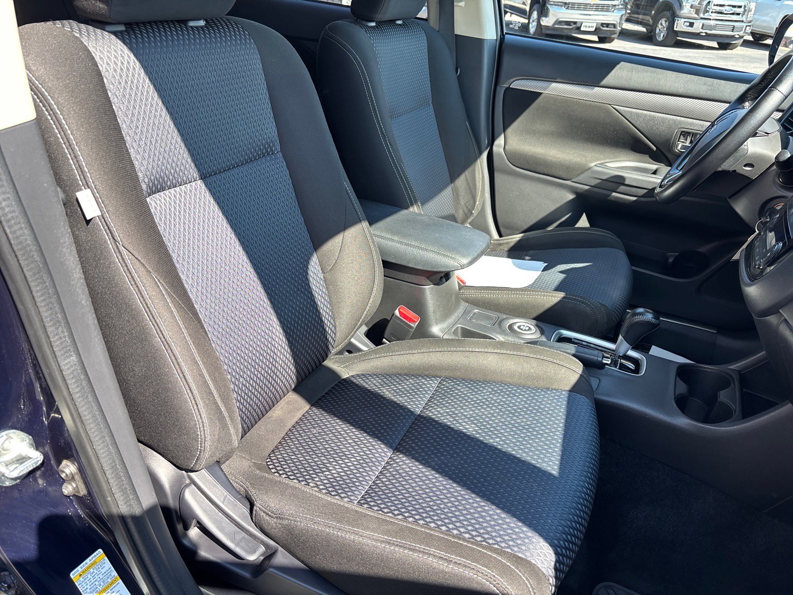 Used 2016 Mitsubishi Outlander ES AWD/4WD image 16