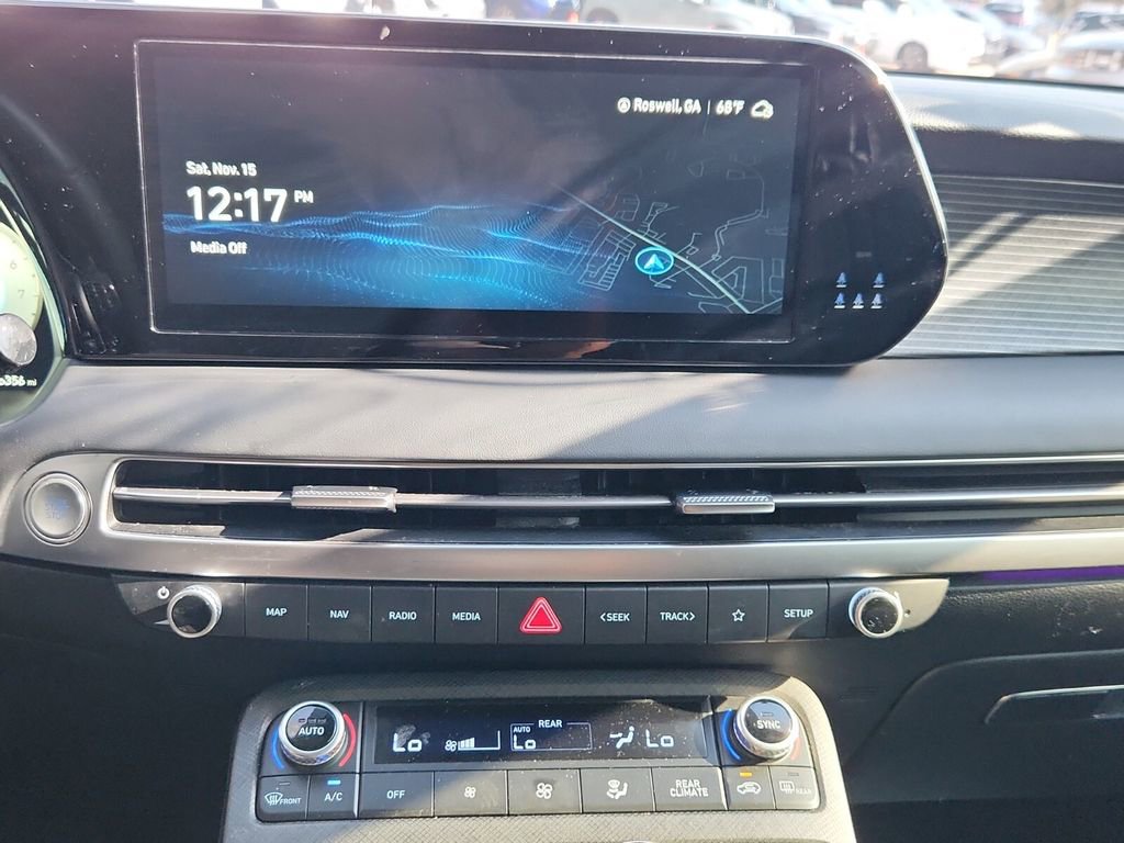 Used 2024 Hyundai Palisade Limited image 24