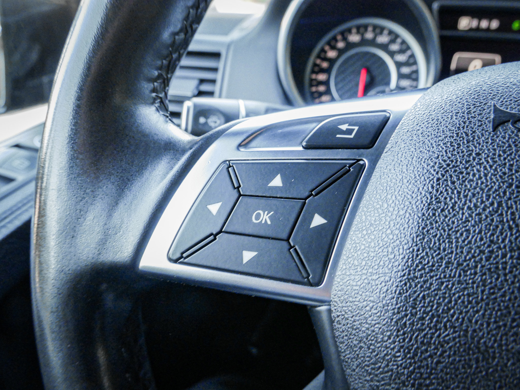 Used 2016 Mercedes-Benz G 63 AMG AMG G 63 image 19