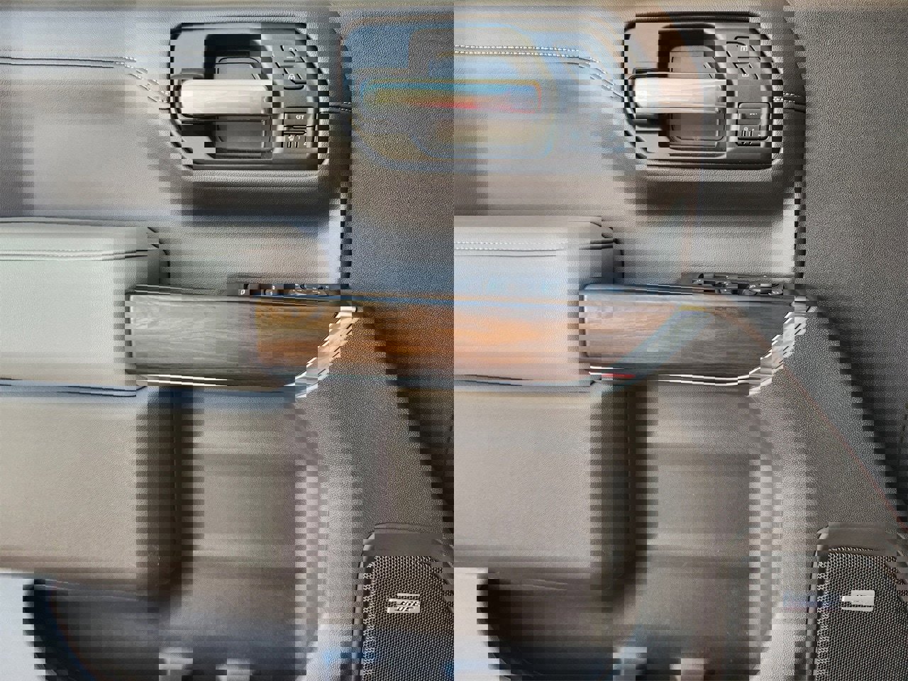 Used 2021 GMC Sierra 1500 SLT image 22