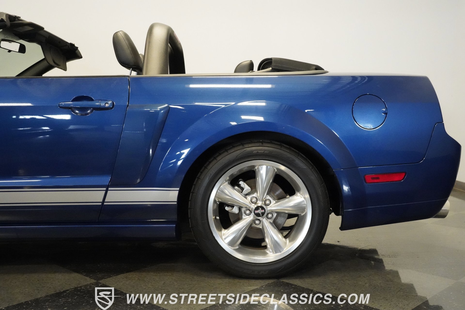 Used 2008 Ford Mustang GT image 29