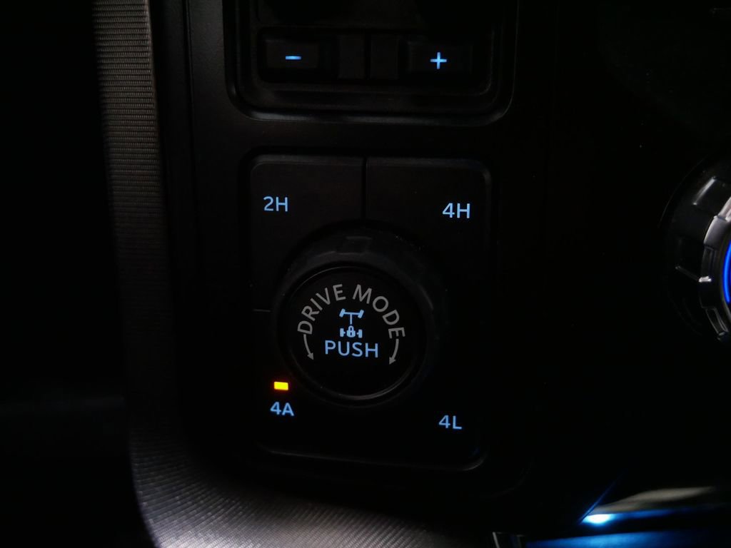 Used 2021 Ford F150 Platinum AWD/4WD image 27