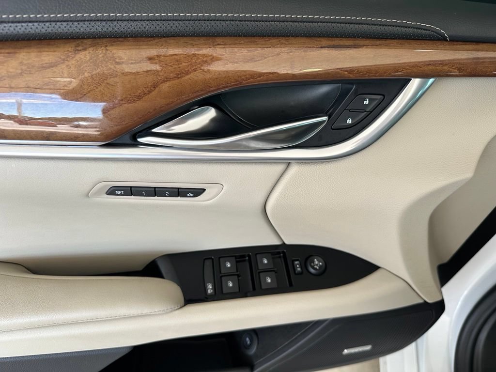 Used 2019 Cadillac XTS Luxury w/ Driver Awareness Package FWD image 11