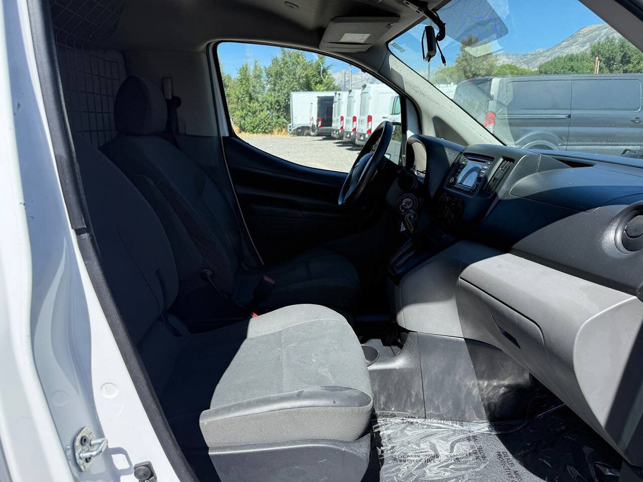 Used 2018 Nissan NV200 S w/ Back Door Glass Package FWD image 13