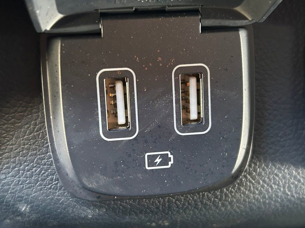 Used 2022 Genesis GV70 3.5T Sport w/ Sport Prestige Package image 23