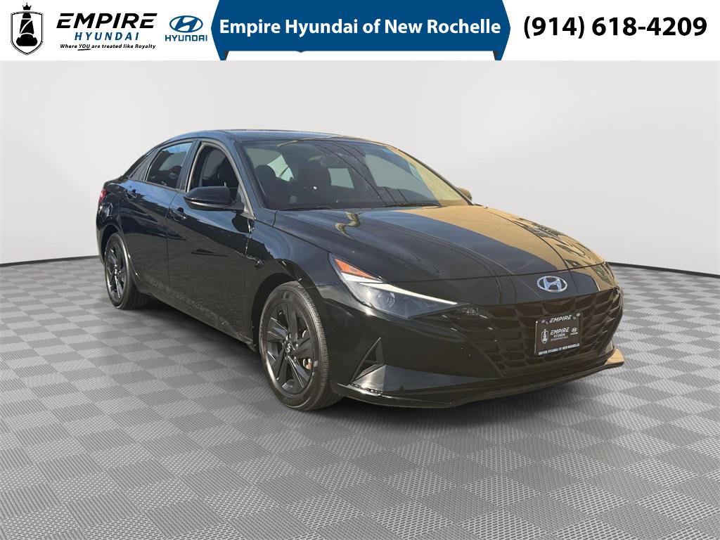 Used 2023 Hyundai Elantra SEL