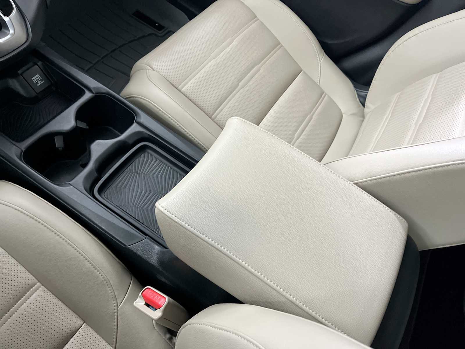 Used 2017 Honda CR-V Touring image 29