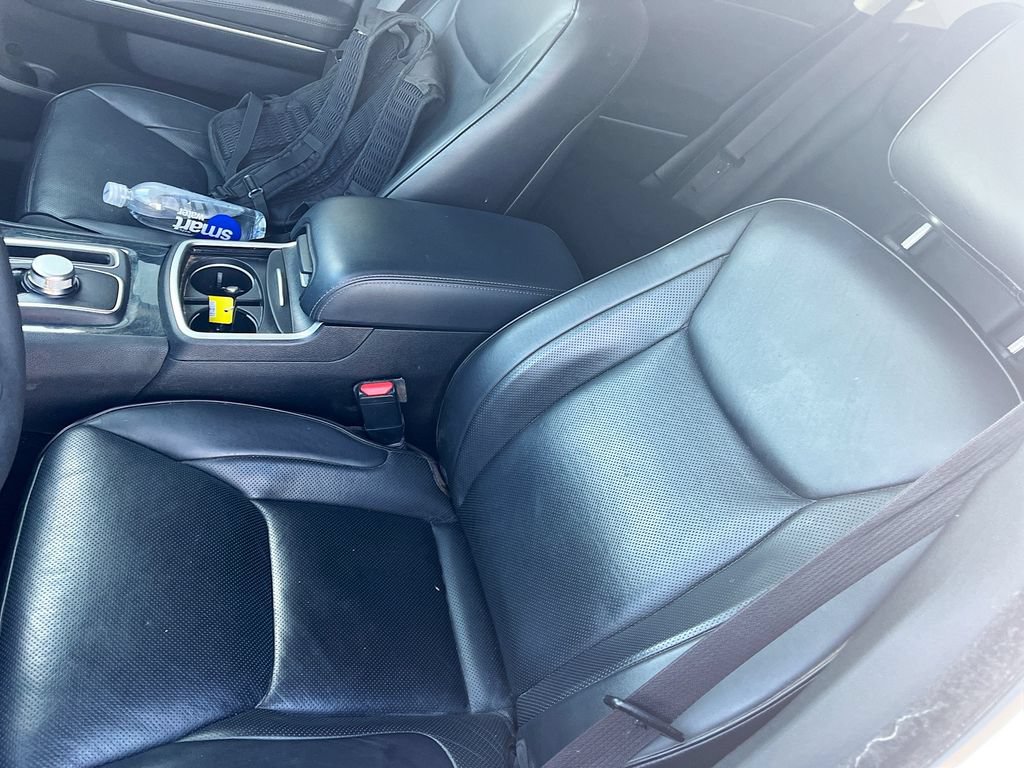 Used 2023 Chrysler 300 Touring L w/ Popular Equipment Group AWD/4WD image 19