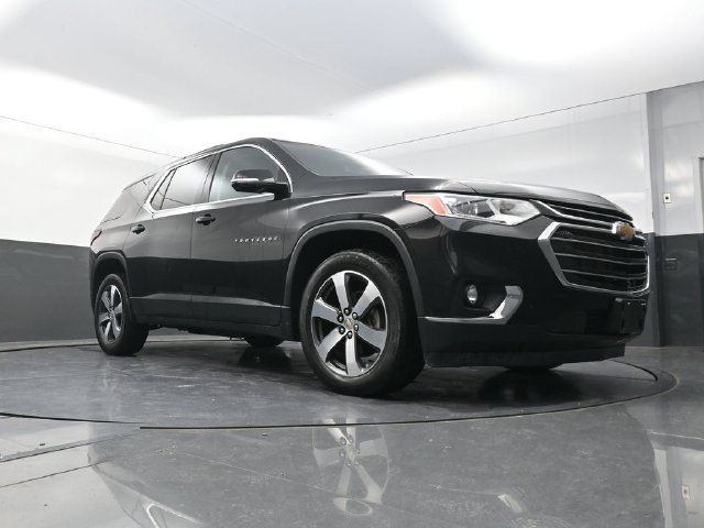 Used 2020 Chevrolet Traverse LT w/ LT Premium Package AWD/4WD image 32