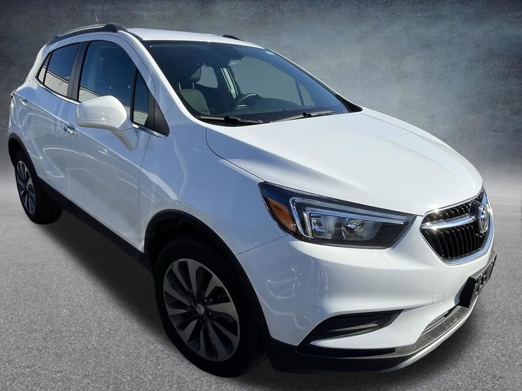Used 2022 Buick Encore Preferred w/ Safety Package image 3