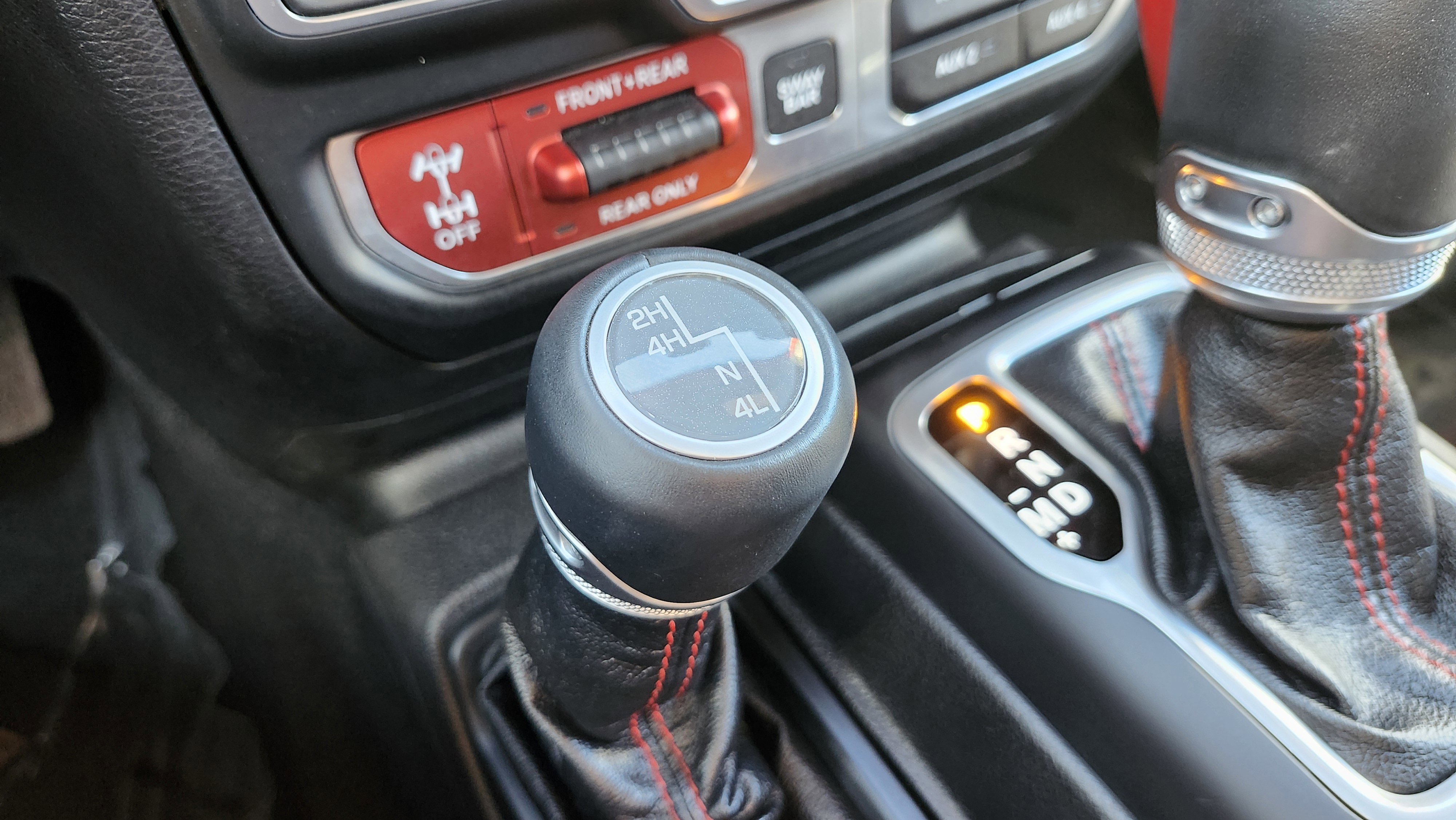 Used 2018 Jeep Wrangler Unlimited Rubicon image 9