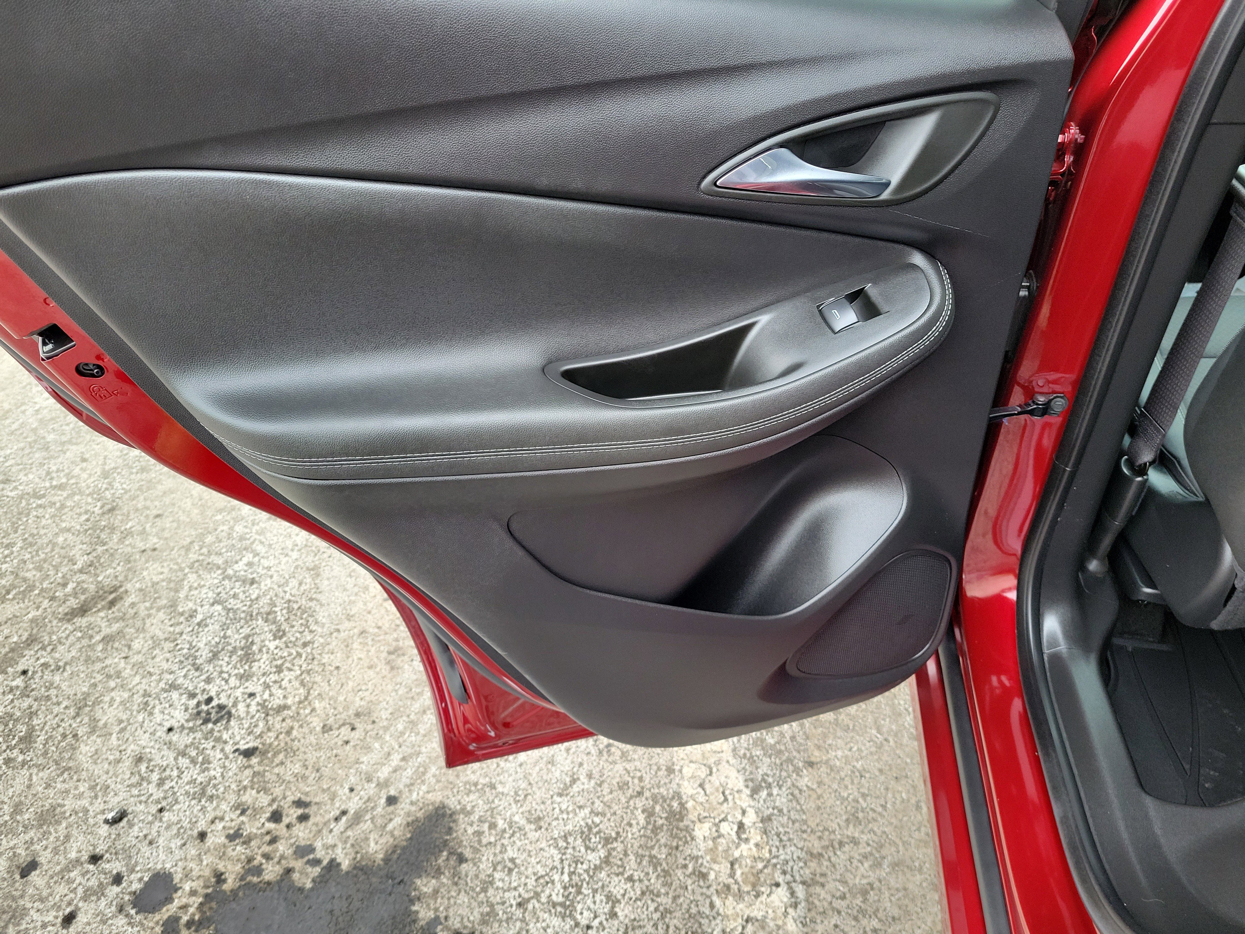 Certified 2023 Buick Encore GX Select w/ Sport Touring Package image 15