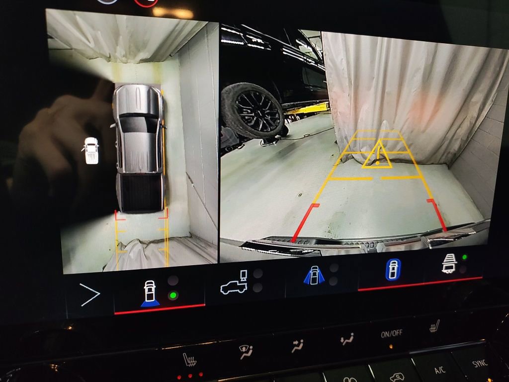 New 2026 GMC Canyon Elevation w/ Convenience Package image 29