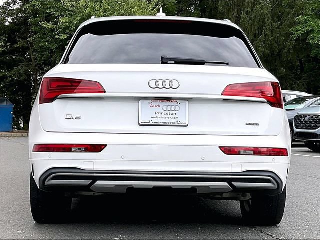 Used 2021 Audi Q5 Premium AWD/4WD image 6