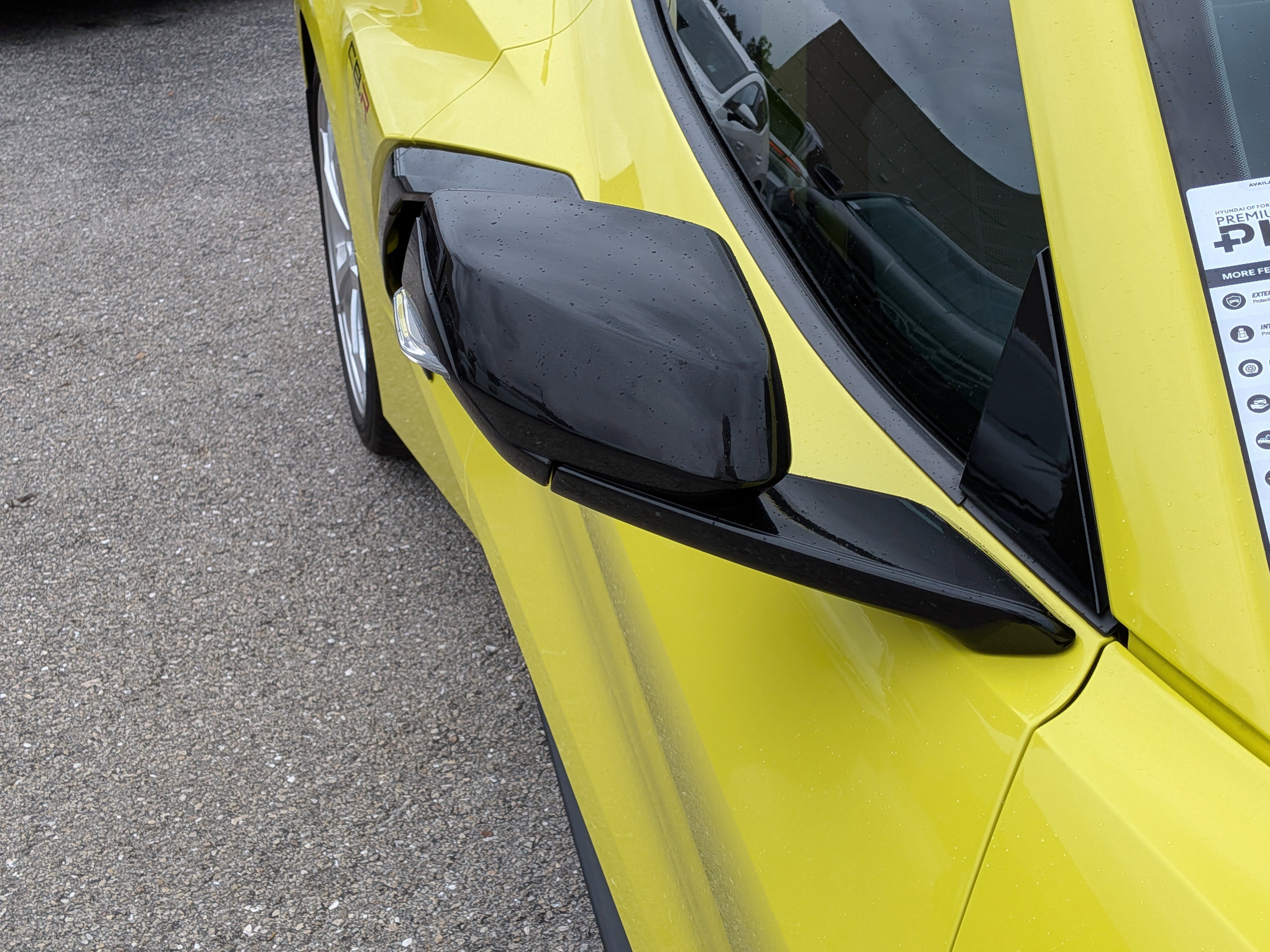 Used 2022 Chevrolet Corvette Stingray Premium Conv w/ Z51 Performance Package RWD image 12