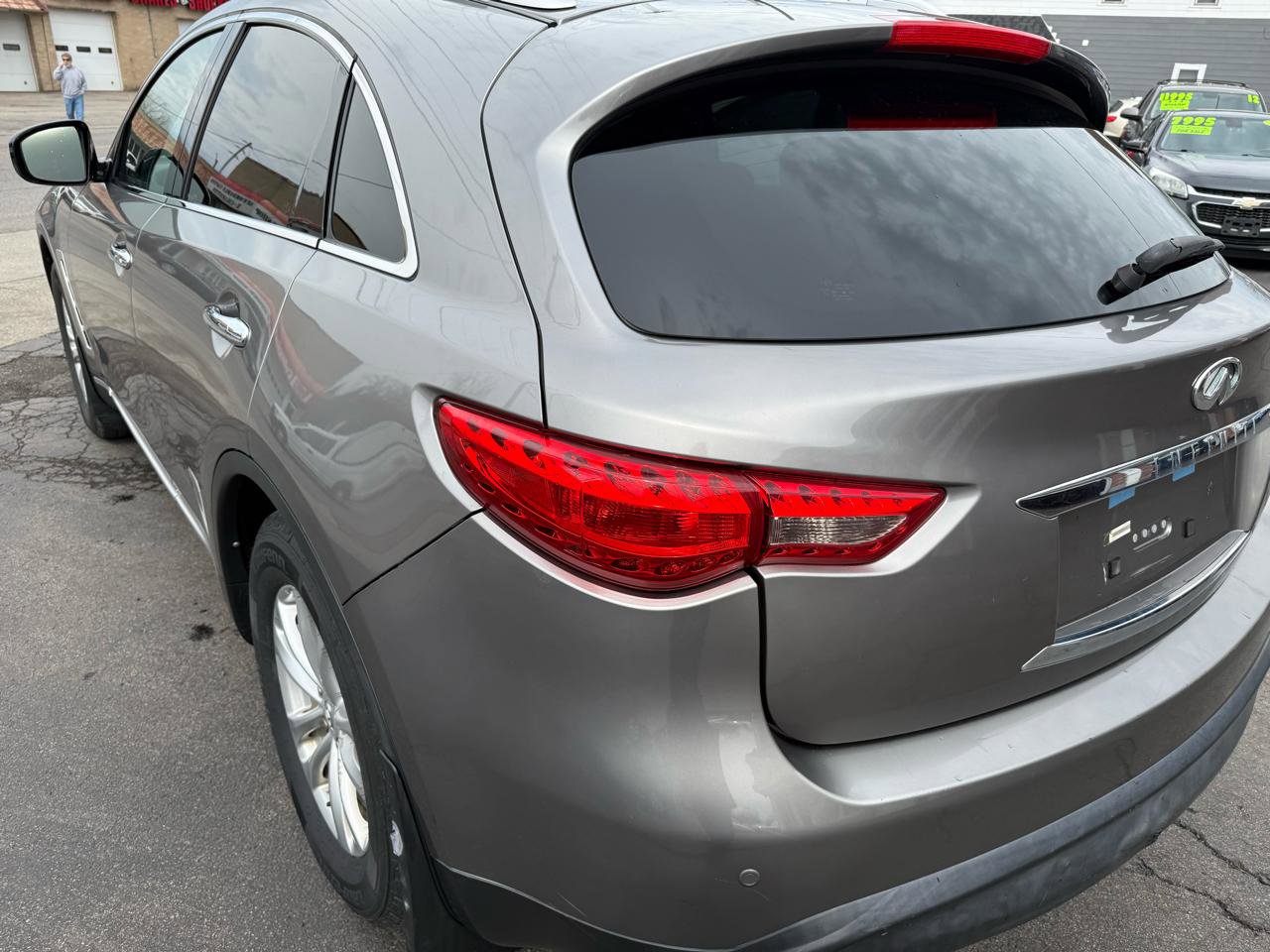 Used 2009 INFINITI FX35 AWD w/ Technology Pkg image 10