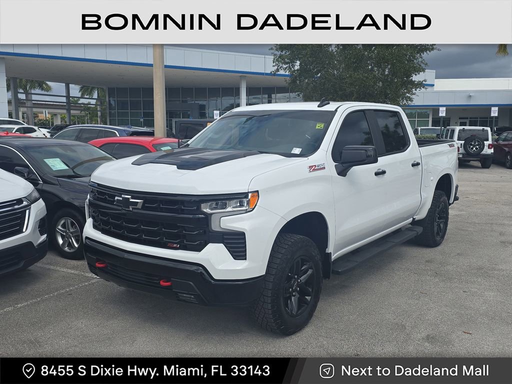 Used 2024 Chevrolet Silverado 1500 LT Trail Boss image 2