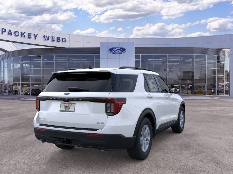 New 2026 Ford Explorer Active AWD/4WD image 8
