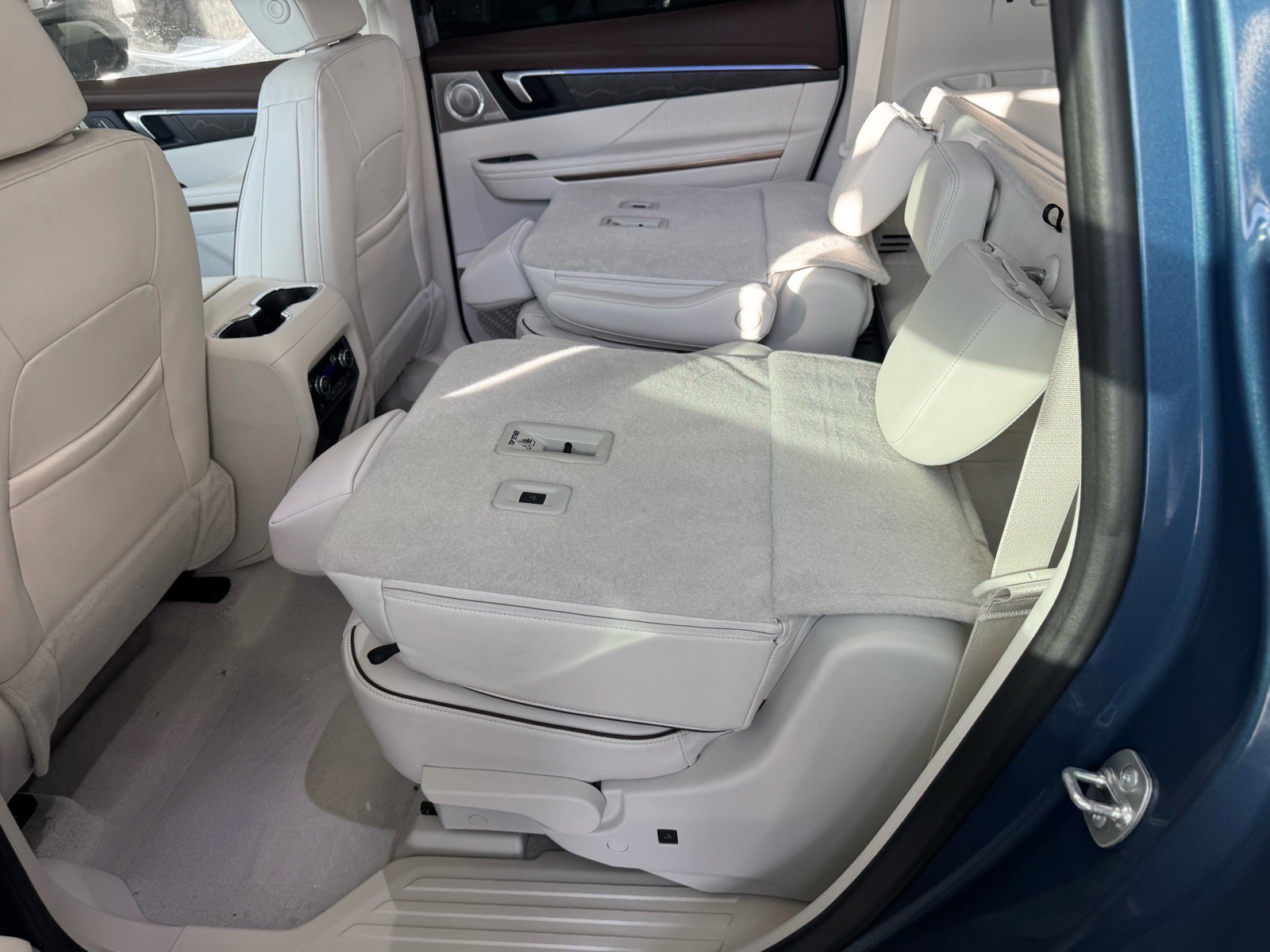 New 2026 Buick Enclave Avenir w/ Super Cruise Package image 11