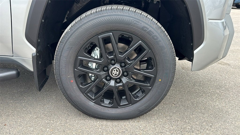 New 2026 Toyota Tundra SR5 image 12